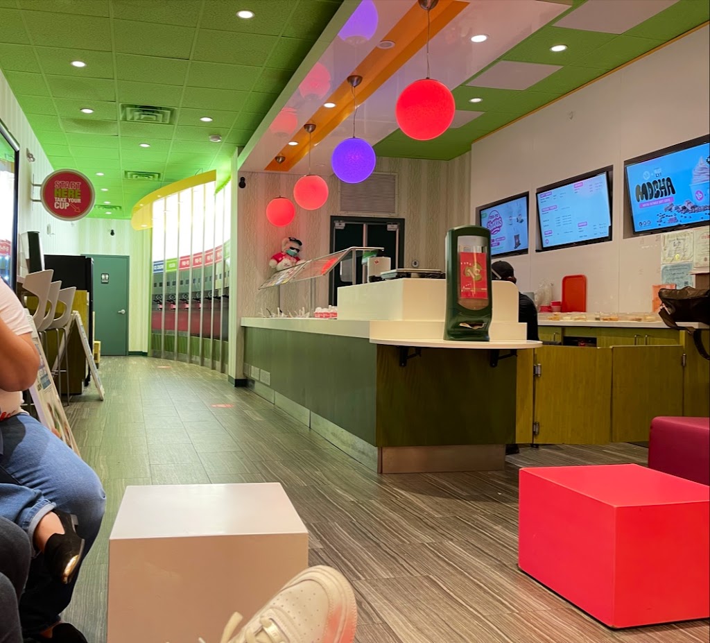 16 Handles | 3 Nassau Blvd, Garden City, NY 11530 | Phone: (516) 500-9440