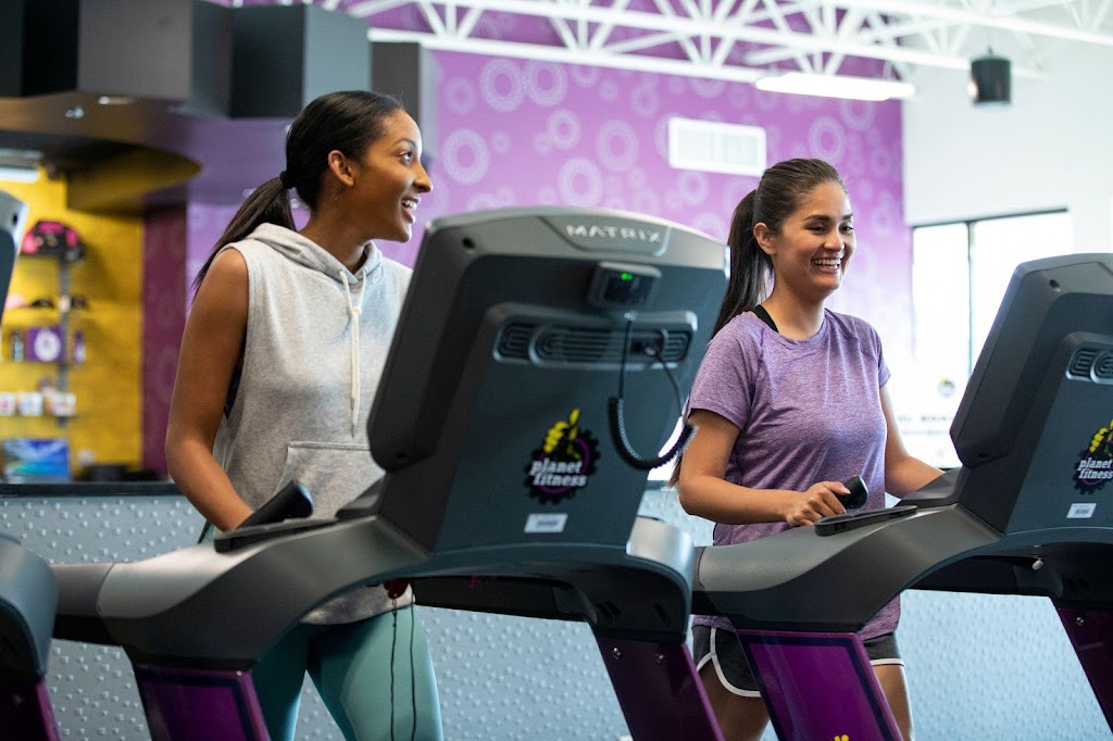 Planet Fitness | 3060 Westchester Ave, Bronx, NY 10461 | Phone: (718) 863-3488