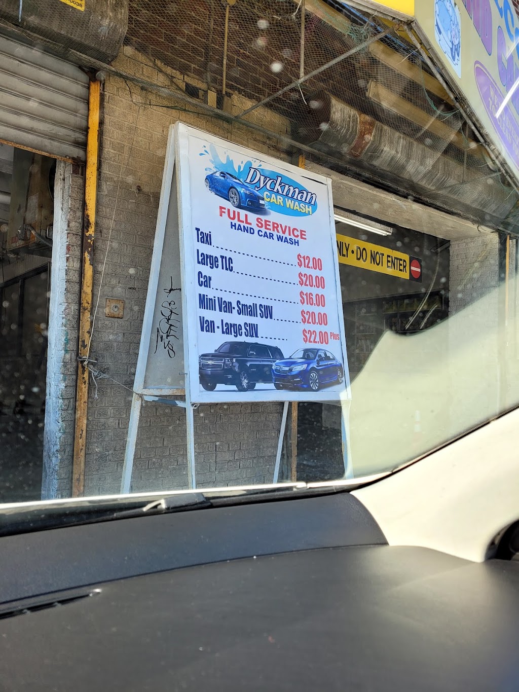 Hand Car Wash | 284 Dyckman St, New York, NY 10034 | Phone: (212) 304-1568