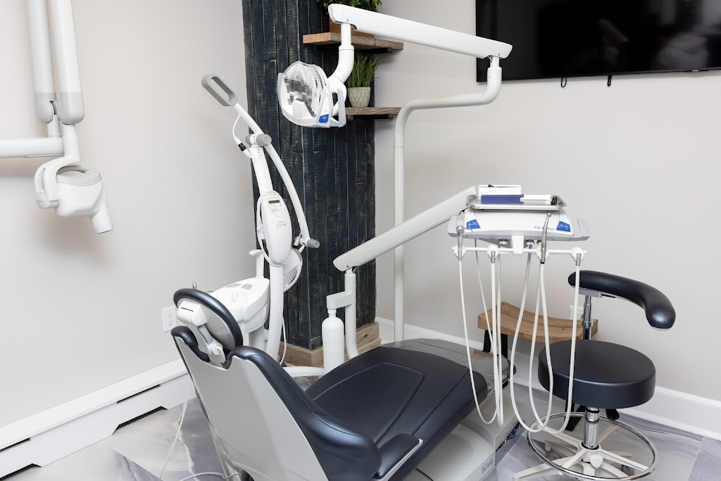 3V Dental Associates of Massapequa | 898 N Broadway, Massapequa, NY 11758 | Phone: (516) 507-3003