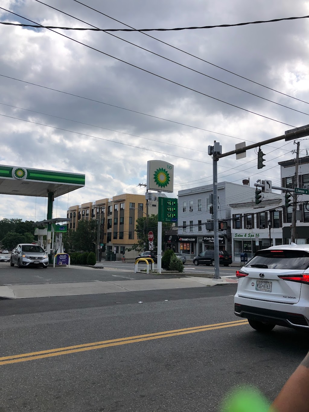 bp | 43 Lake St, White Plains, NY 10603 | Phone: (914) 949-7158