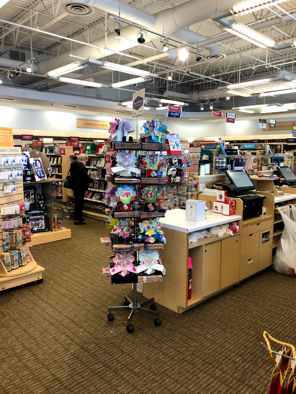 The Paper Store | 203 Airport Plaza Blvd, Farmingdale, NY 11735 | Phone: (631) 752-3242