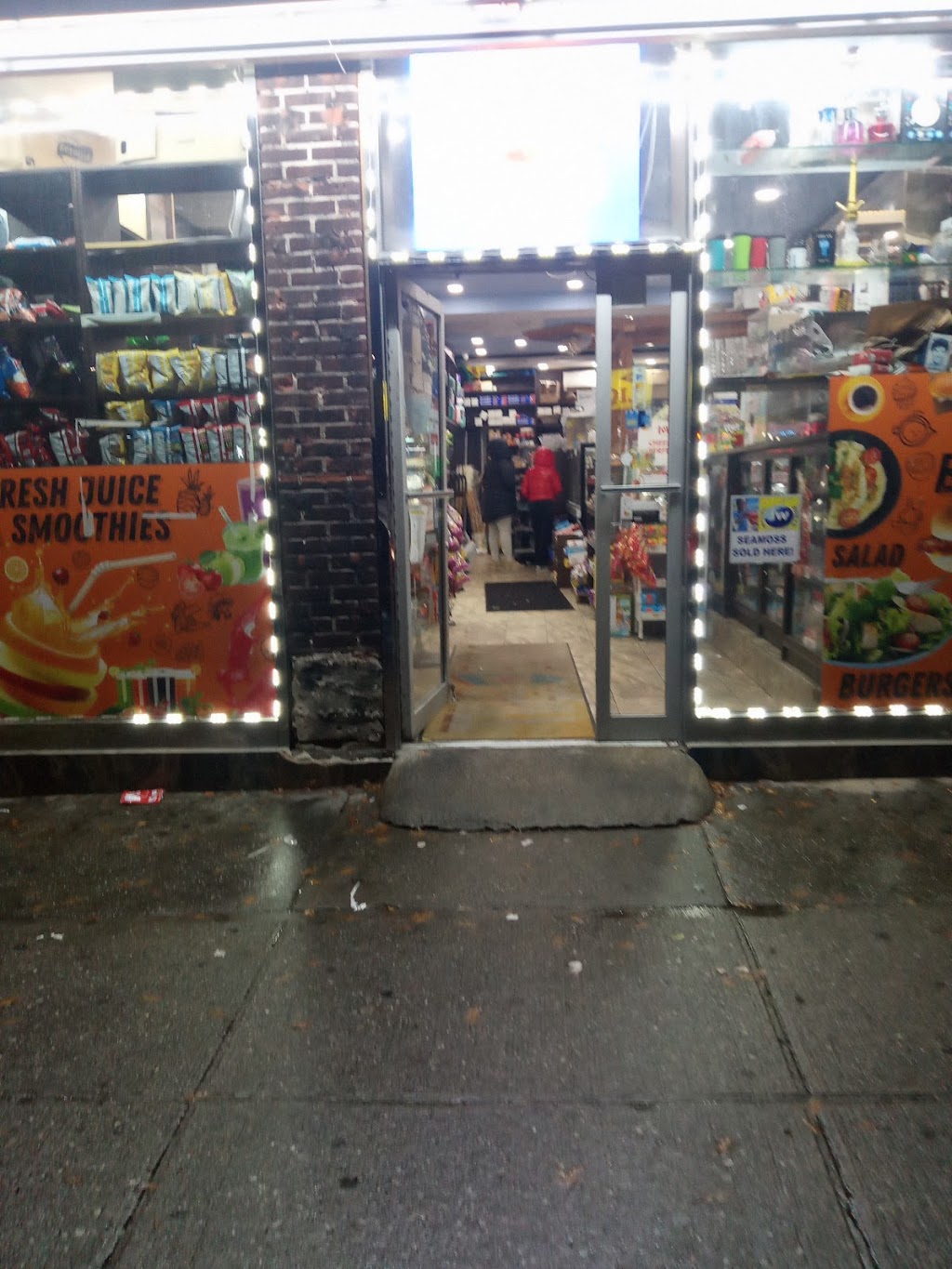 Woodhull Drugs | 310 Ellery St, Brooklyn, NY 11206 | Phone: (718) 782-9345