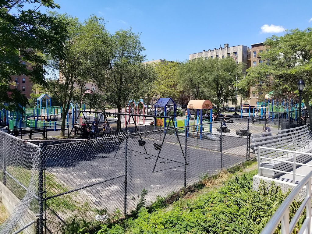 Brighton Beach Playground | Brighton 2nd St. &, Brightwater Ct, Brooklyn, NY 11235 | Phone: (212) 639-9675