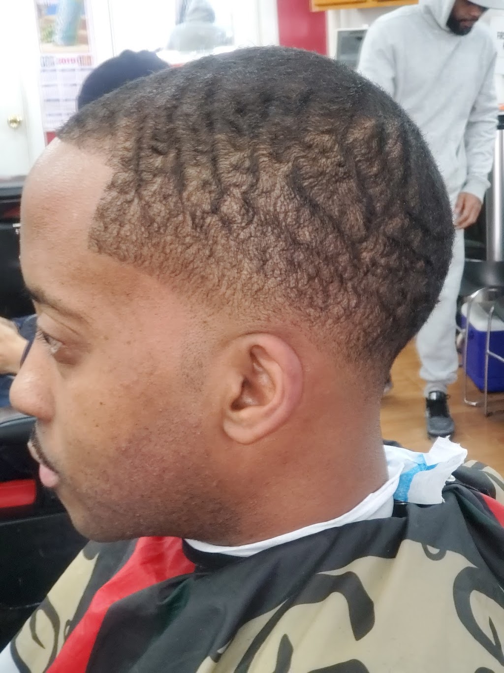 Jeff Barber Shop | 670 E 180th St, Bronx, NY 10457 | Phone: (475) 255-1447