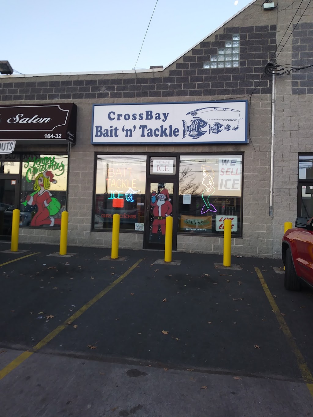 Crossbay Bait and Tackle | 164-30 Cross Bay Blvd, Howard Beach, NY 11414 | Phone: (718) 835-1018