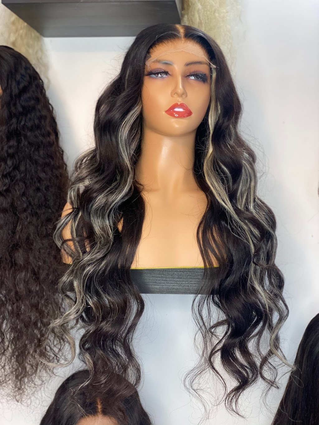 Everything Glam Wigs | 1037 Castle Hill Ave, Bronx, NY 10472 | Phone: (347) 293-6964