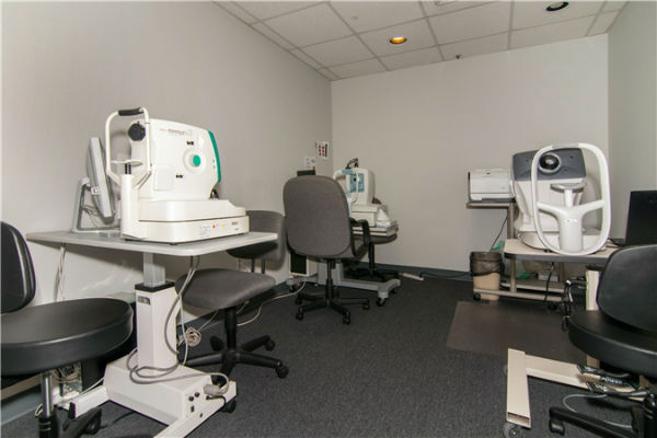 OCLI Vision Massapequa | 649 Broadway, Massapequa, NY 11758 | Phone: (516) 798-1411