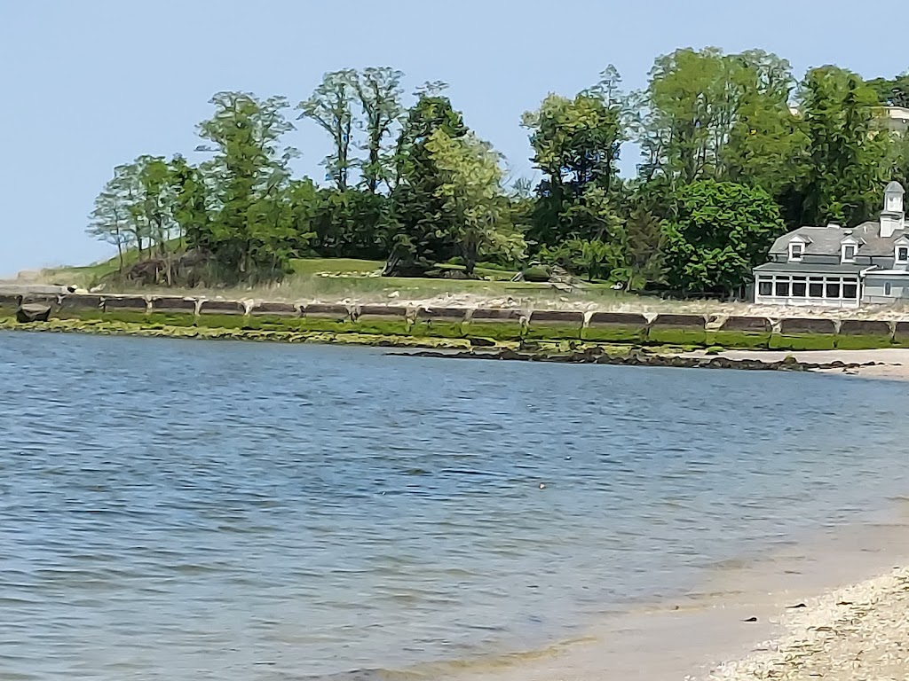 Centre Island Beach Field | 466 Bayville Ave #456, Bayville, NY 11709 | Phone: (516) 624-6124