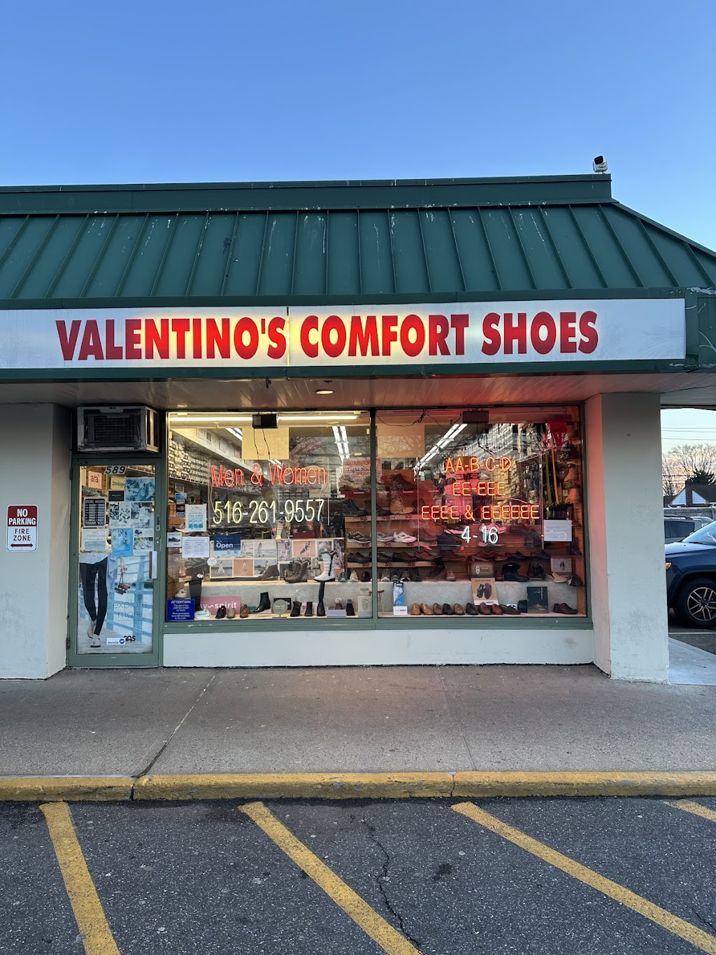 Valentinos Comfort Shoes | 589 Old Country Rd, Plainview, NY 11803 | Phone: (516) 261-9557