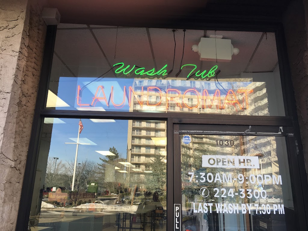 Wash Tub Laundromat | 1030 River Rd, Edgewater, NJ 07020 | Phone: (201) 224-3300