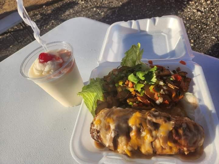 Family Grill Food Truck | 1623 Straight Path, Wyandanch, NY 11798 | Phone: (516) 960-4180