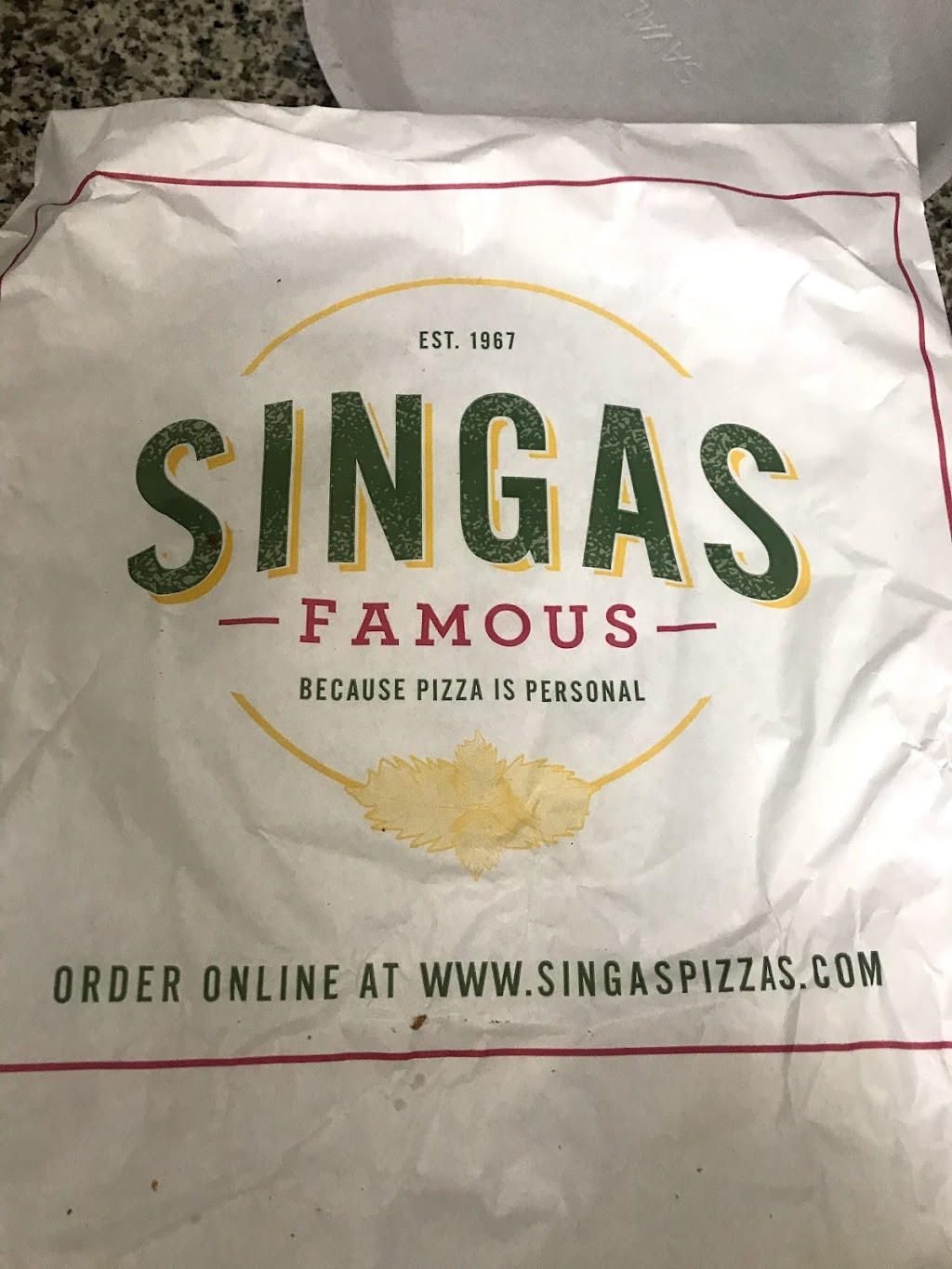 Singas Famous Pizza | 8125 Lefferts Blvd #1728, Queens, NY 11415 | Phone: (718) 805-4700