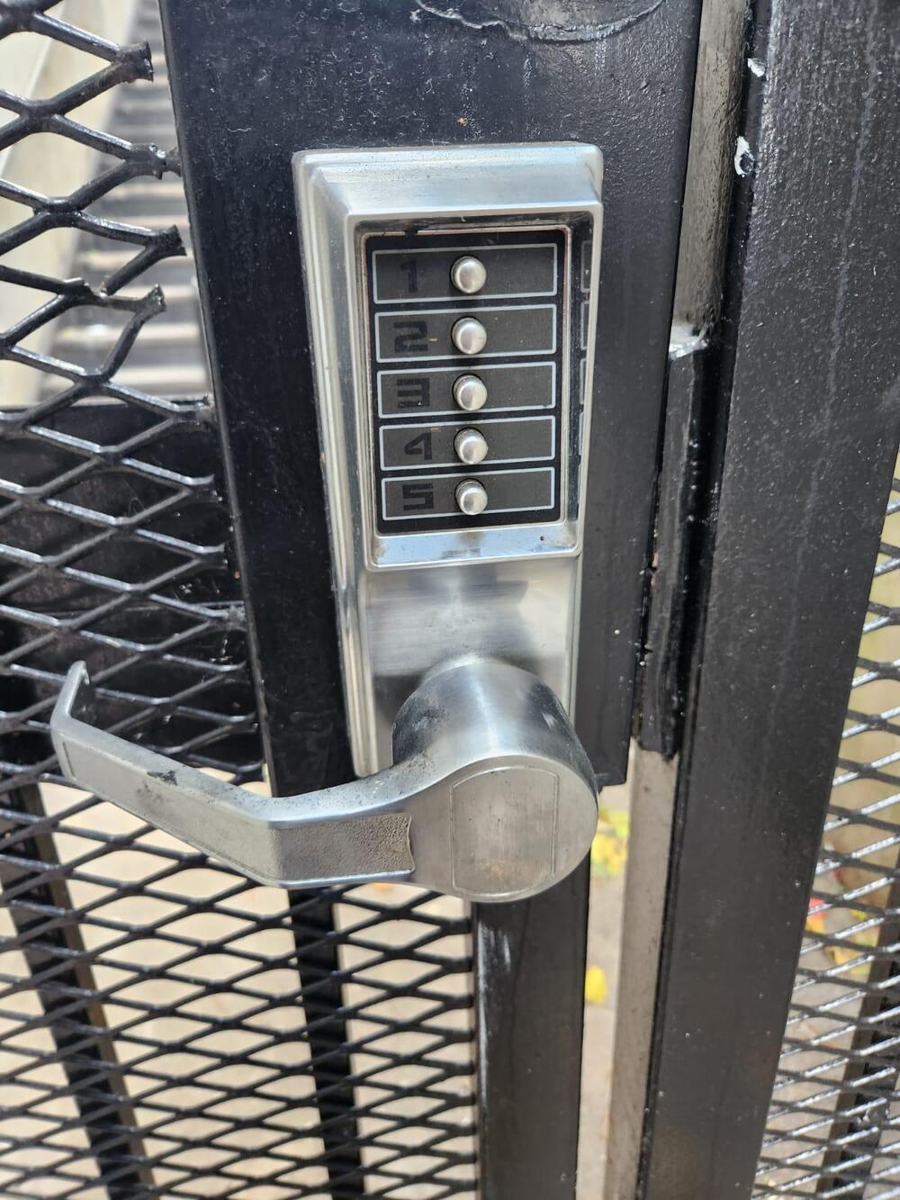 Acm Locksmith | 411 2nd Ave, New York, NY 10010 | Phone: (347) 712-3386