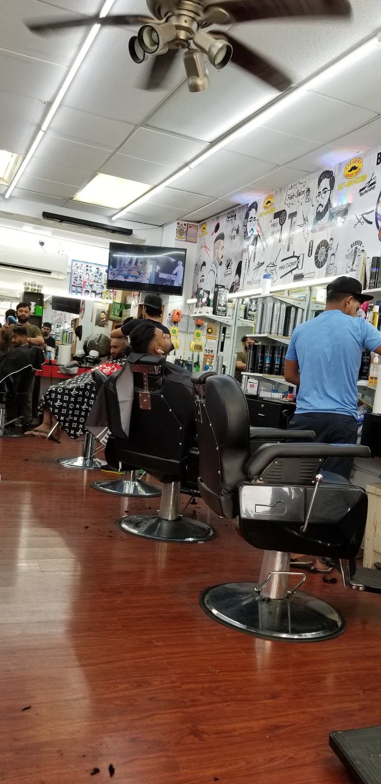 110 LUCKY BARBER SHOP | 113-3 101st Ave, South Richmond Hill, NY 11419 | Phone: (347) 400-6259