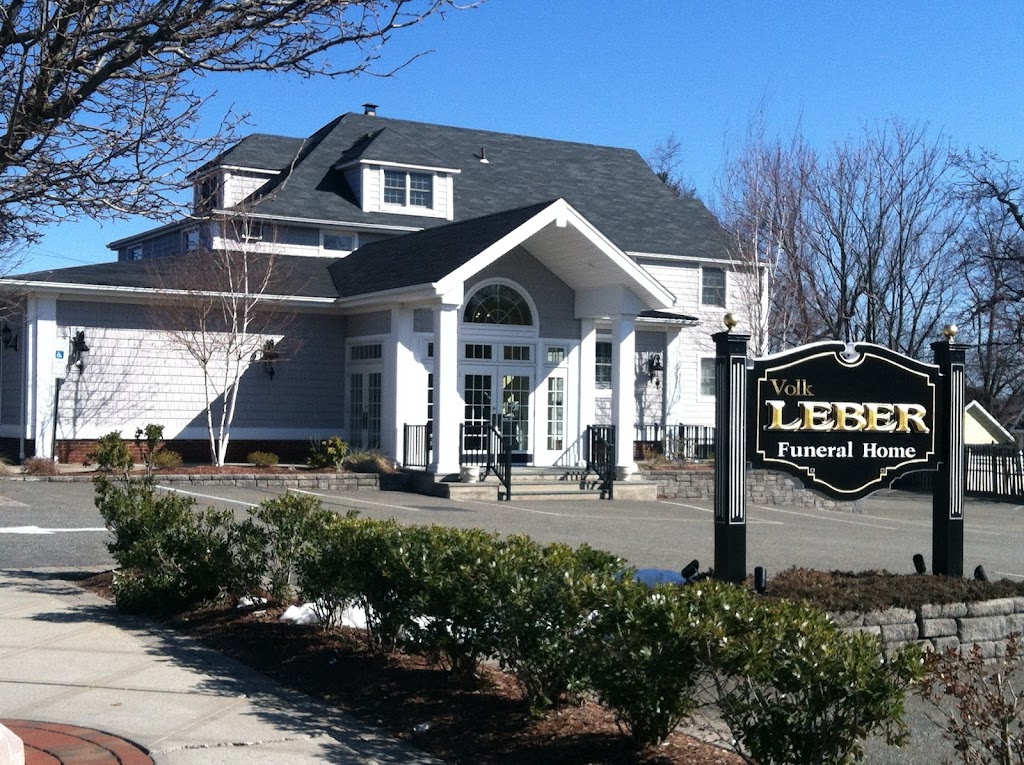 Volk-Leber Funeral Home - Oradell | 268 Kinderkamack Rd, Oradell, NJ 07649 | Phone: (201) 261-1088