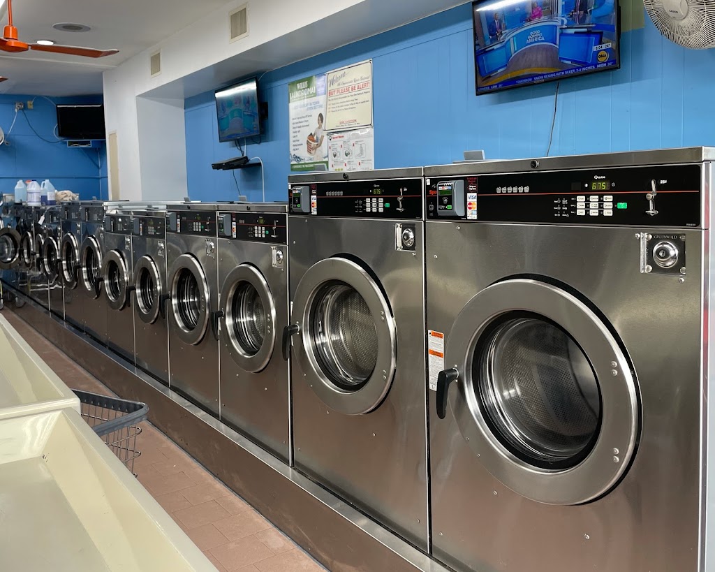 Willis Laundromat | 965 Willis Ave #1, Albertson, NY 11507 | Phone: (516) 248-6649