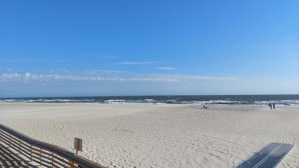 Long Beach NY Lifeguard Headquarters | Boardwalk, Long Beach, NY 11561 | Phone: (516) 431-1810