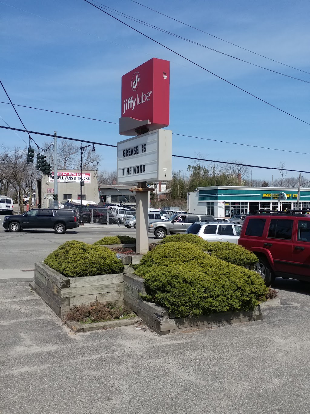 Jiffy Lube | 50 Jericho Turnpike, Floral Park, NY 11001 | Phone: (516) 354-5540