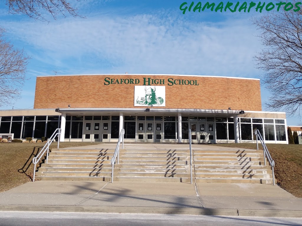 Seaford High School | 1575 Seamans Nck Rd, Seaford, NY 11783 | Phone: (516) 592-4300