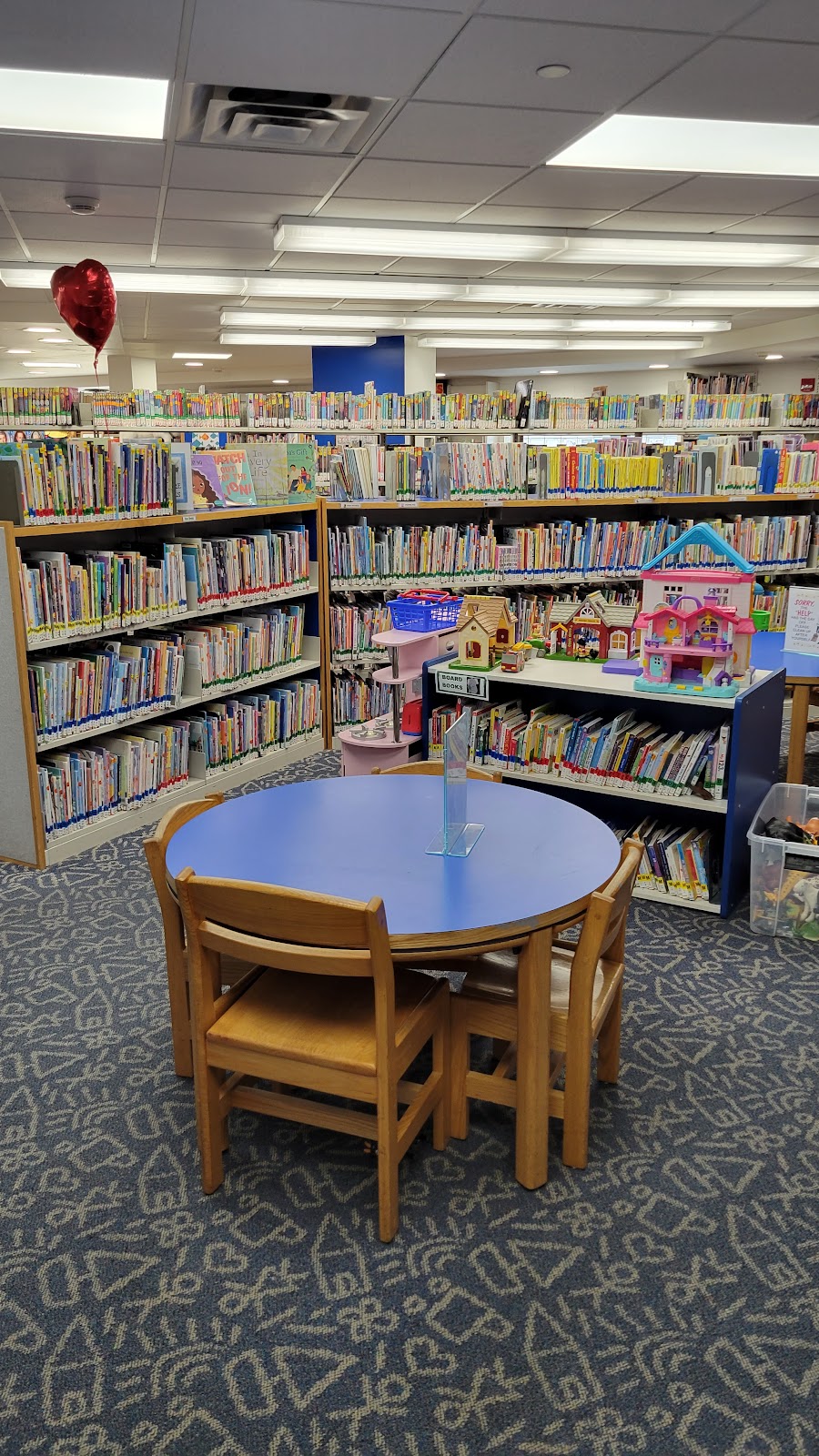 Franklin Square Public Library | 19 Lincoln Rd, Franklin Square, NY 11010 | Phone: (516) 488-3444