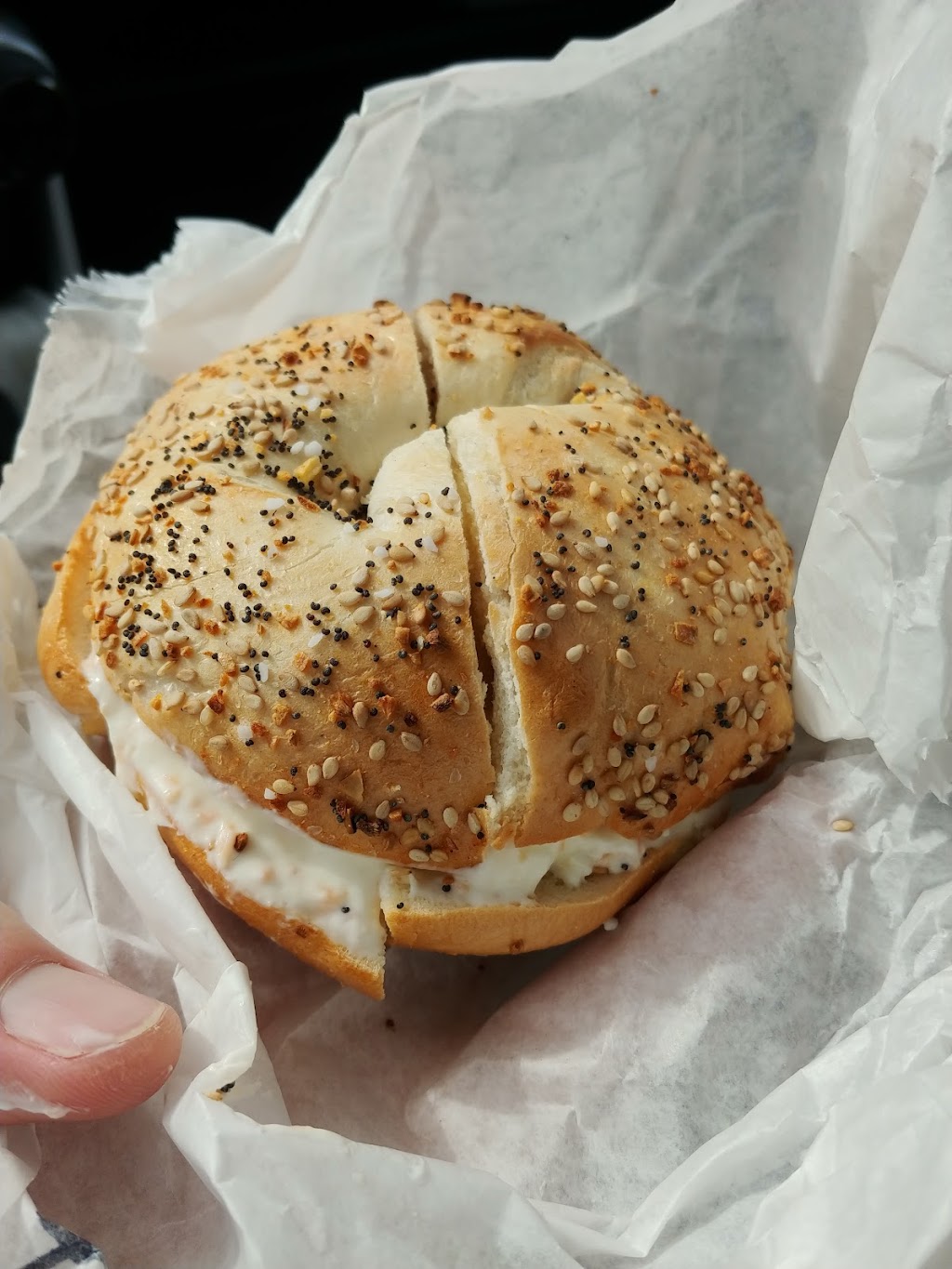 Barbaras Bagels | 113 Mineola Ave, Roslyn Heights, NY 11577 | Phone: (516) 484-3245