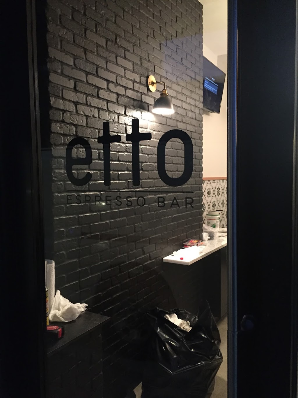 Etto Espresso Bar | 159-49 Cross Bay Blvd, Queens, NY 11414 | Phone: (718) 738-2067