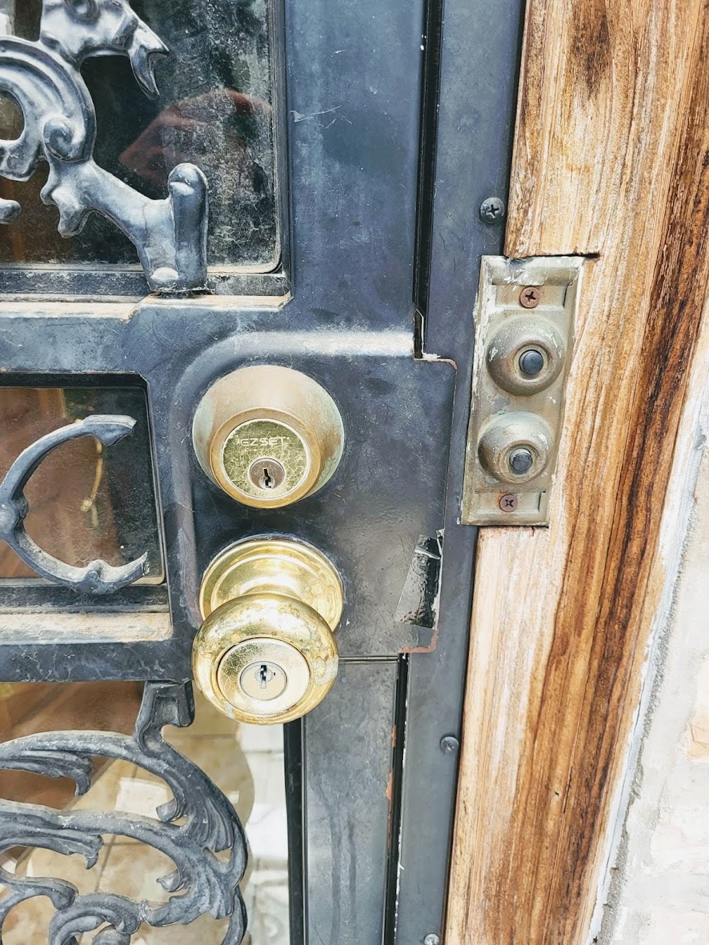 Kew Gardens Locksmith | 137-42 70th Ave, Queens, NY 11367 | Phone: (718) 521-4137