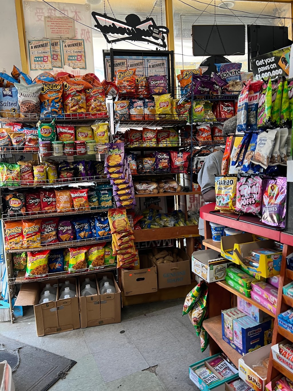 K.C Grocery | 136-2 Booth Memorial Ave, Flushing, NY 11355 | Phone: (312) 399-9211