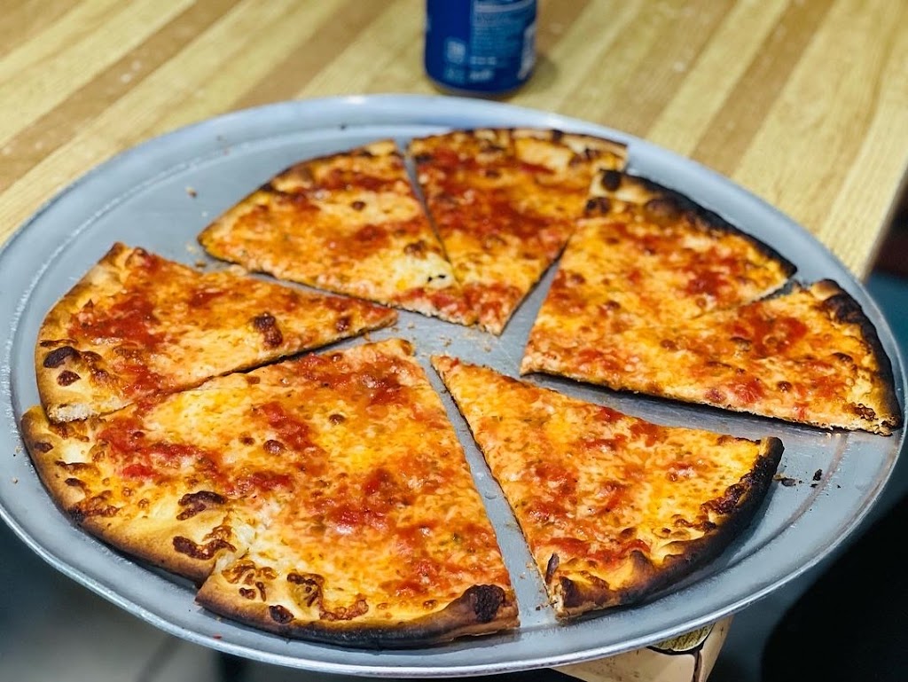 Glenville Pizza | 243 Glenville Rd, Greenwich, CT 06831 | Phone: (203) 532-1691