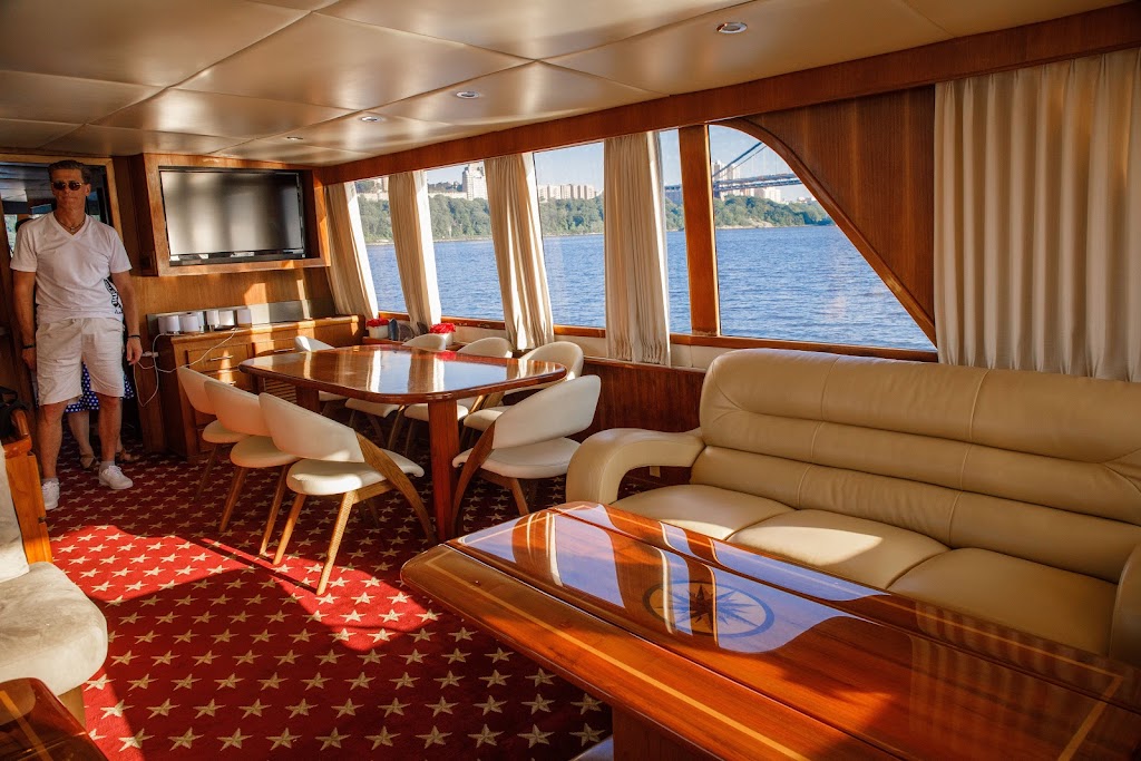 Bella Yacht Charters NY | 1500 Harbor Blvd, Weehawken, NJ 07086 | Phone: (917) 859-2248