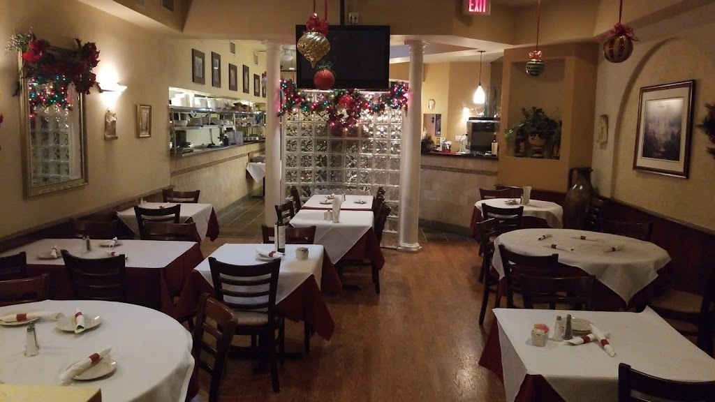 Its Greek To Me Restaurant | 127 Jackson Ave, Syosset, NY 11791 | Phone: (516) 496-0771