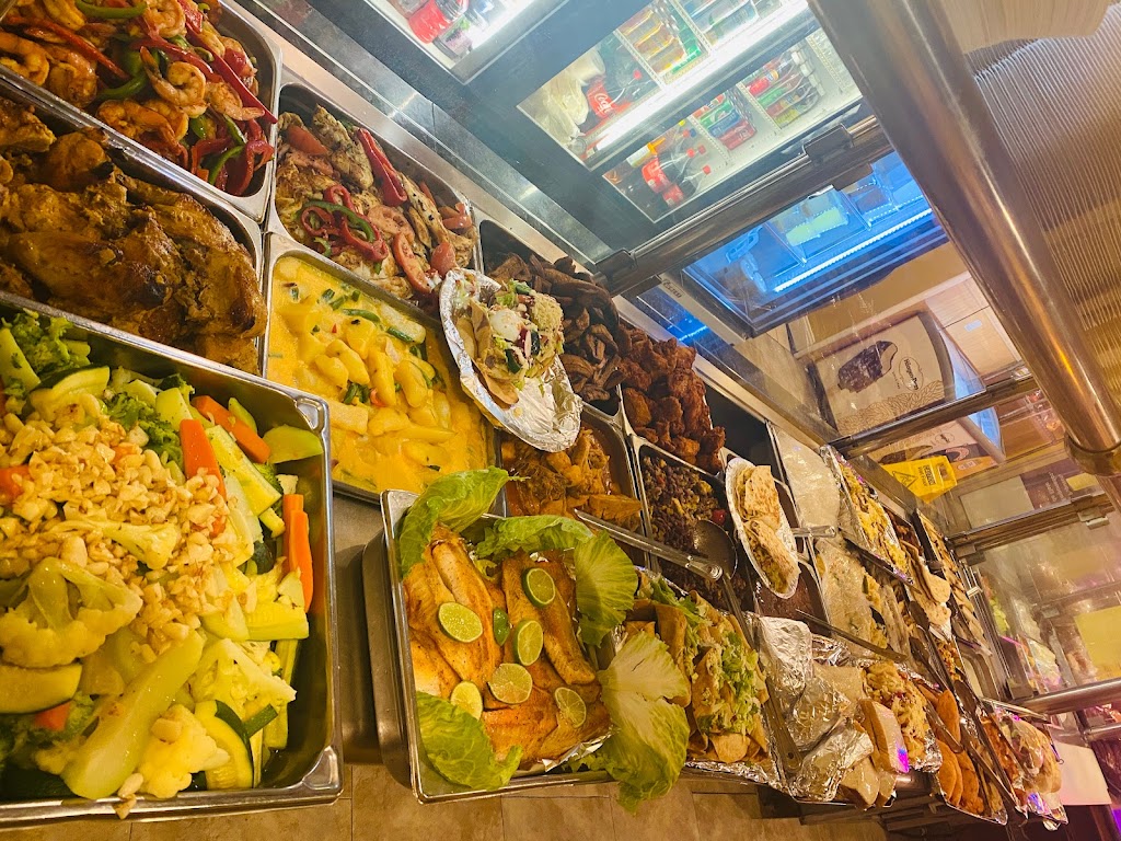 Armandos Deli & Pupuseria | 511 Union Ave, Westbury, NY 11590 | Phone: (516) 280-3305