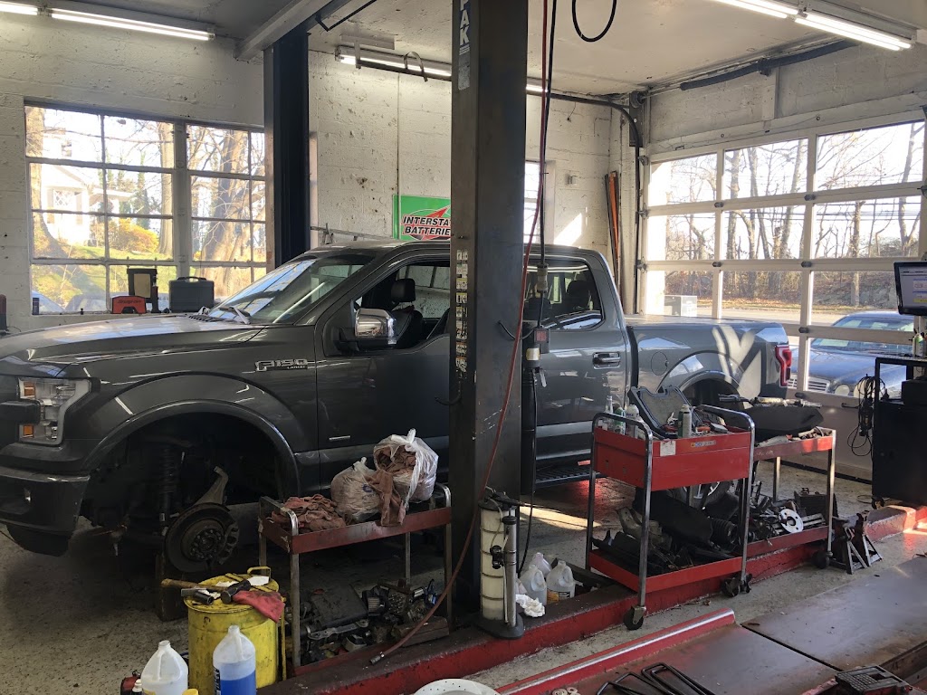 Manor Auto Service Center Inc | 135 Shore Rd, Pelham, NY 10803 | Phone: (914) 738-9851