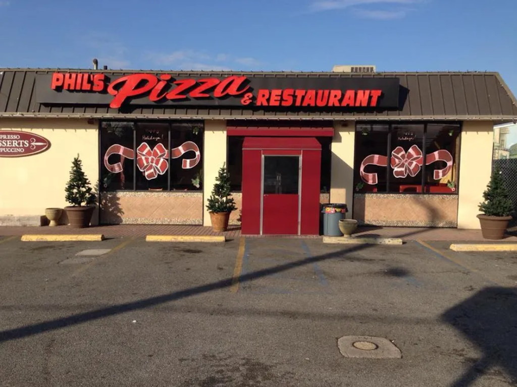 Phils Pizzeria & Restaurant | 1378 Wantagh Ave, Wantagh, NY 11793 | Phone: (516) 221-7773