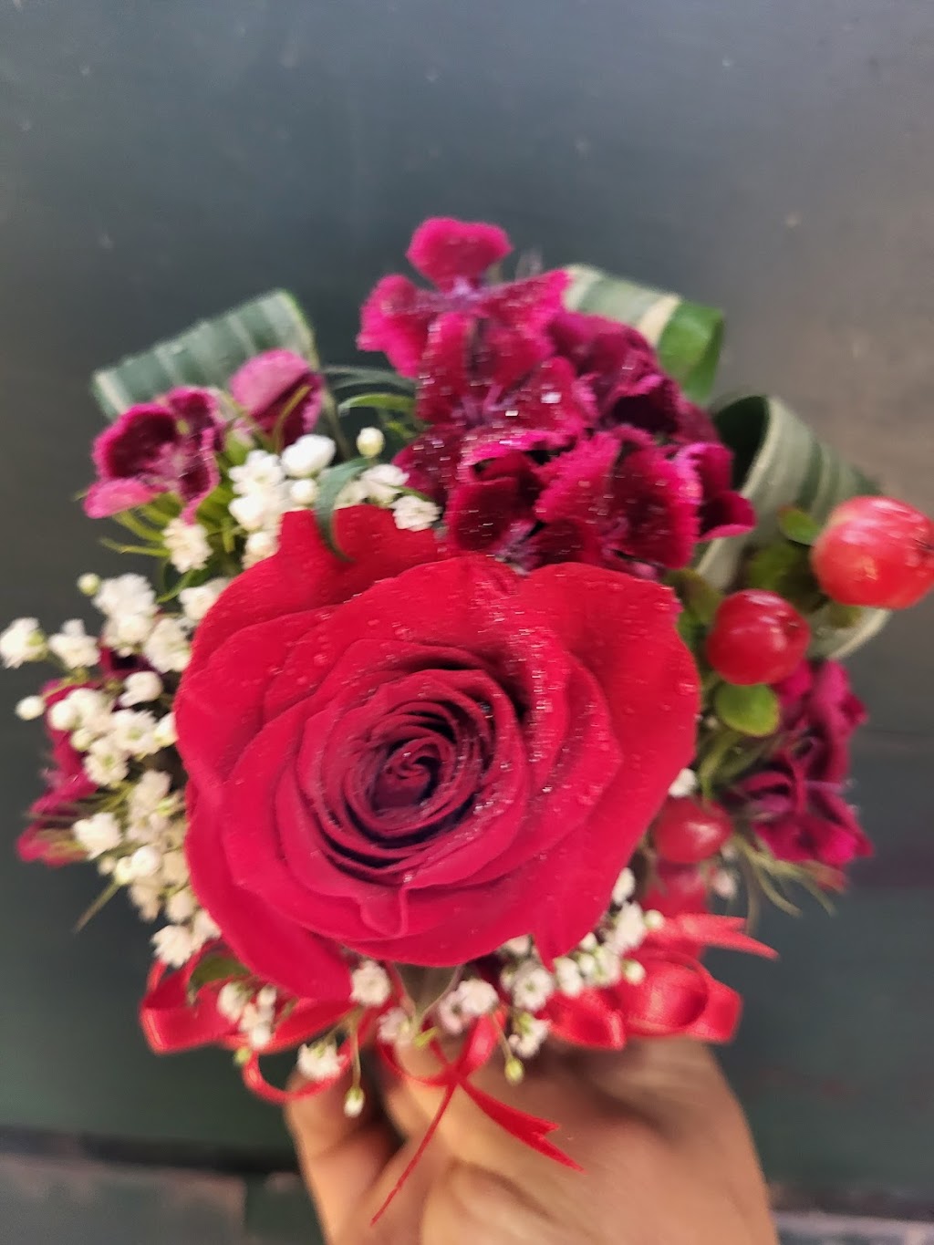 J. Fresh Flowers Garden | 35-15 Bell Blvd, Queens, NY 11361 | Phone: (332) 220-8381