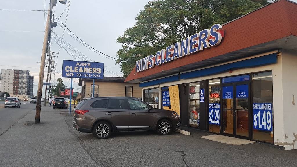 Kims Cleaners | 306 Bergen Blvd, Fairview, NJ 07022 | Phone: (201) 945-9741