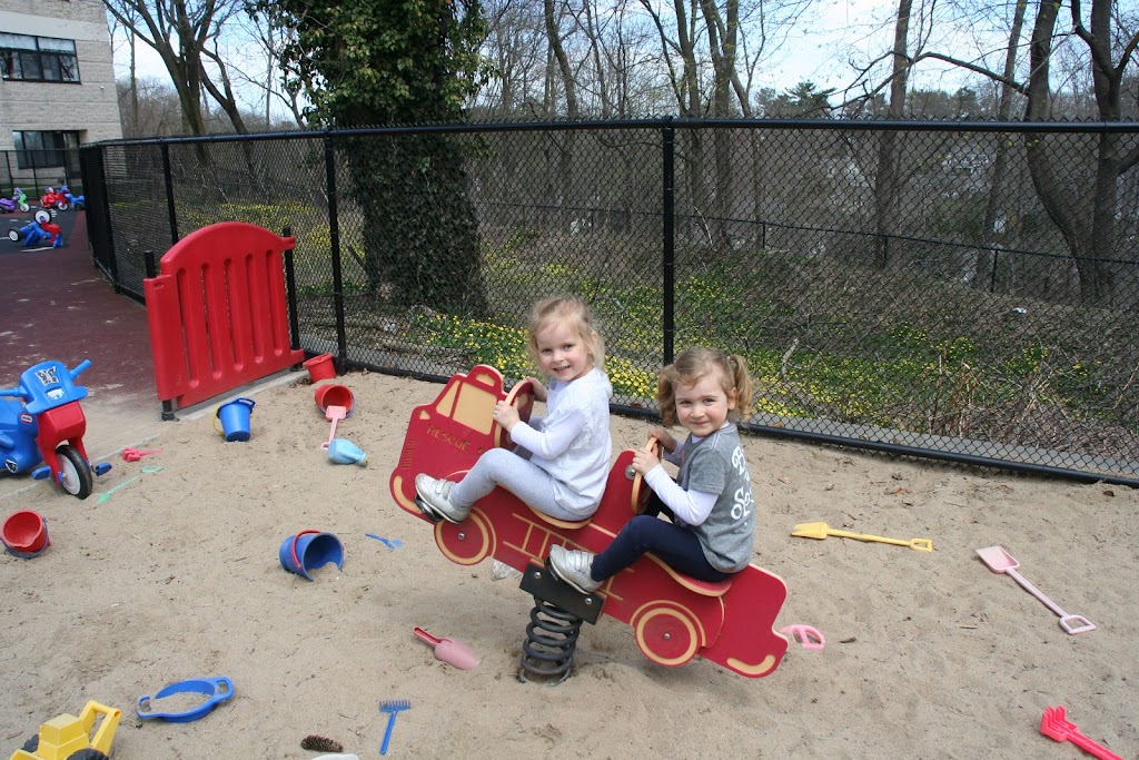 Temple Sholom Selma Maisel Nursery School | 300 E Putnam Ave, Greenwich, CT 06830 | Phone: (203) 622-8121