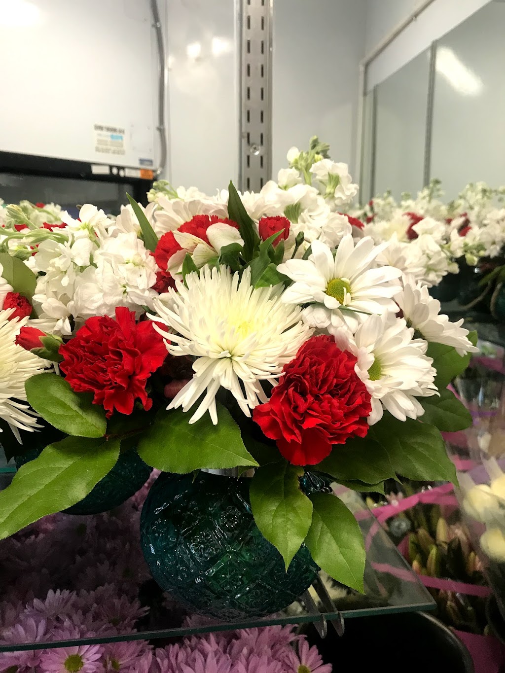 1800 Flowers Huntington Station | 37 W Jericho Turnpike, Huntington Station, NY 11746 | Phone: (631) 424-6400