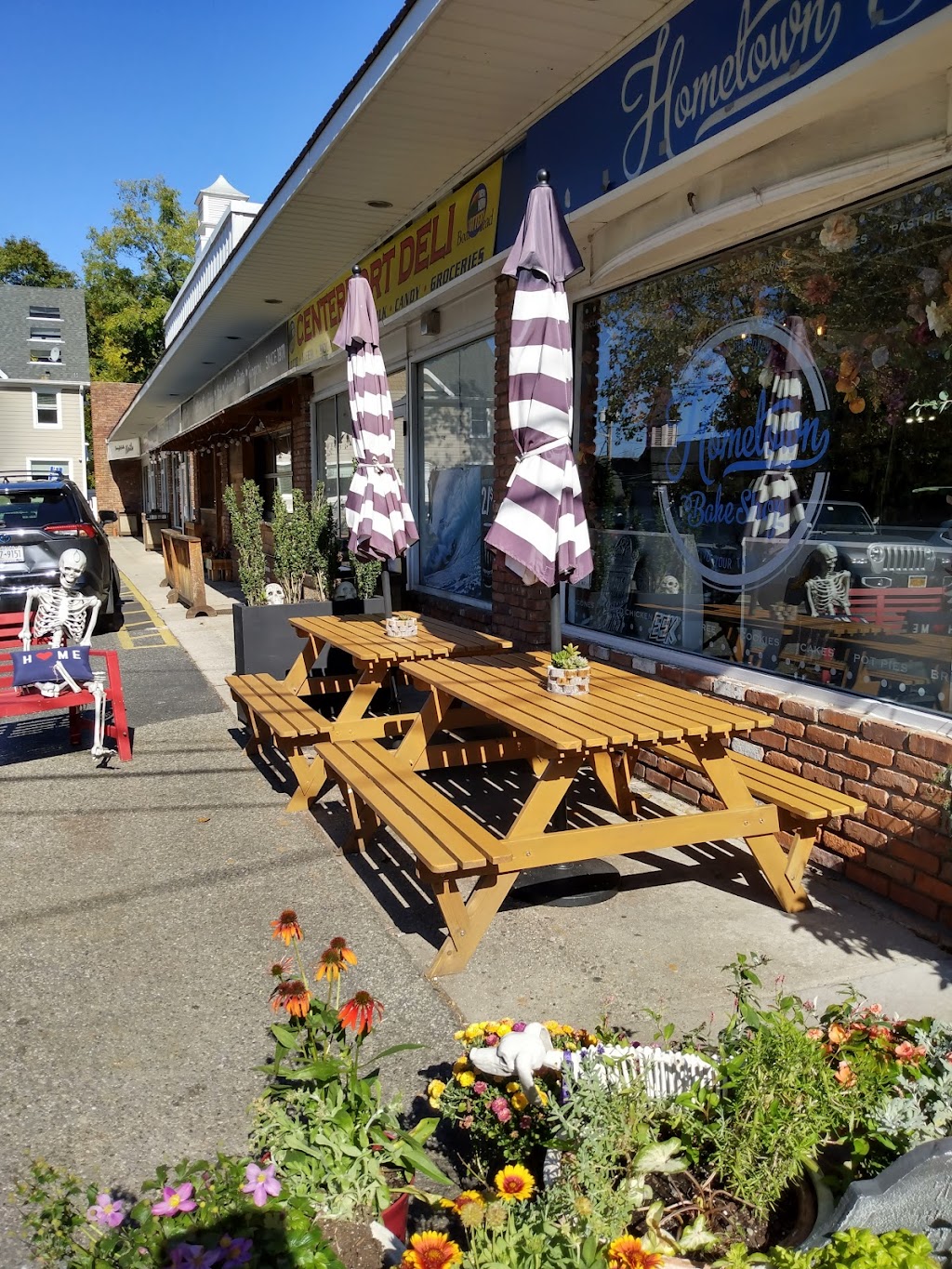 Hometown Bake Shop | 2 Little Neck Rd, Centerport, NY 11721 | Phone: (631) 754-7436