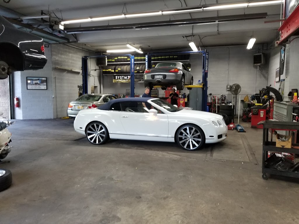 Bronxville Motors | 26 Paxton Ave # 1, Bronxville, NY 10708 | Phone: (914) 793-2577