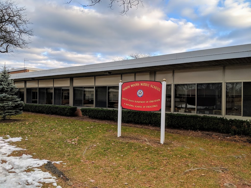 Southwoods Middle School | 99 Pell Ln, Syosset, NY 11791 | Phone: (516) 364-5621