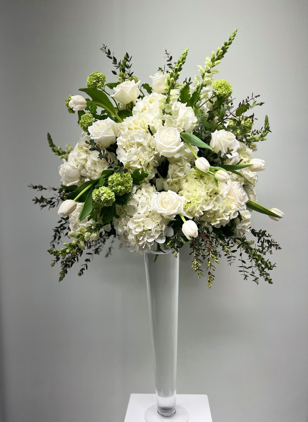 Glitzed Flowers and Events | 280 Jericho Turnpike, Mineola, NY 11501 | Phone: (516) 226-3737