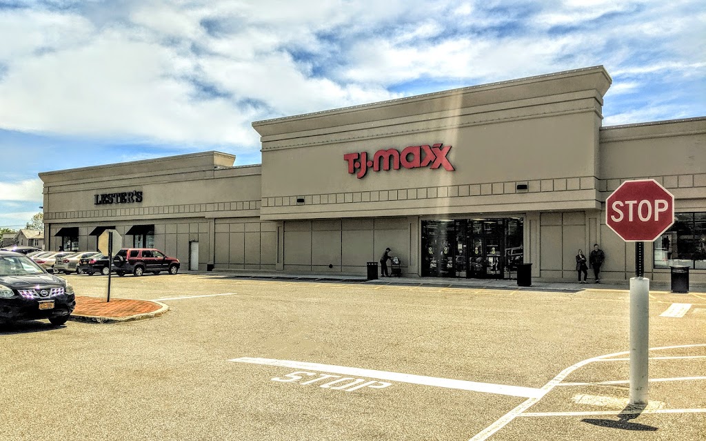 T.J. Maxx | 90 Northern Blvd, Greenvale, NY 11548 | Phone: (516) 625-2530