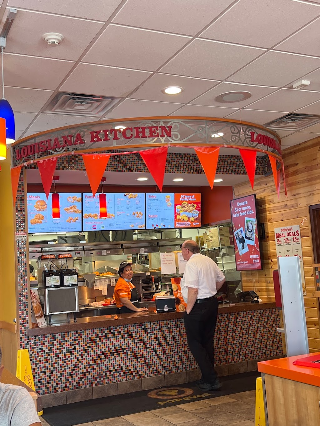 Popeyes Louisiana Kitchen | 1759 Central Park Ave, Yonkers, NY 10710 | Phone: (914) 361-1067