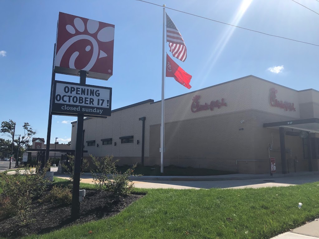 Chick-fil-A | 1530 Old Country Rd, Westbury, NY 11590 | Phone: (516) 222-2530