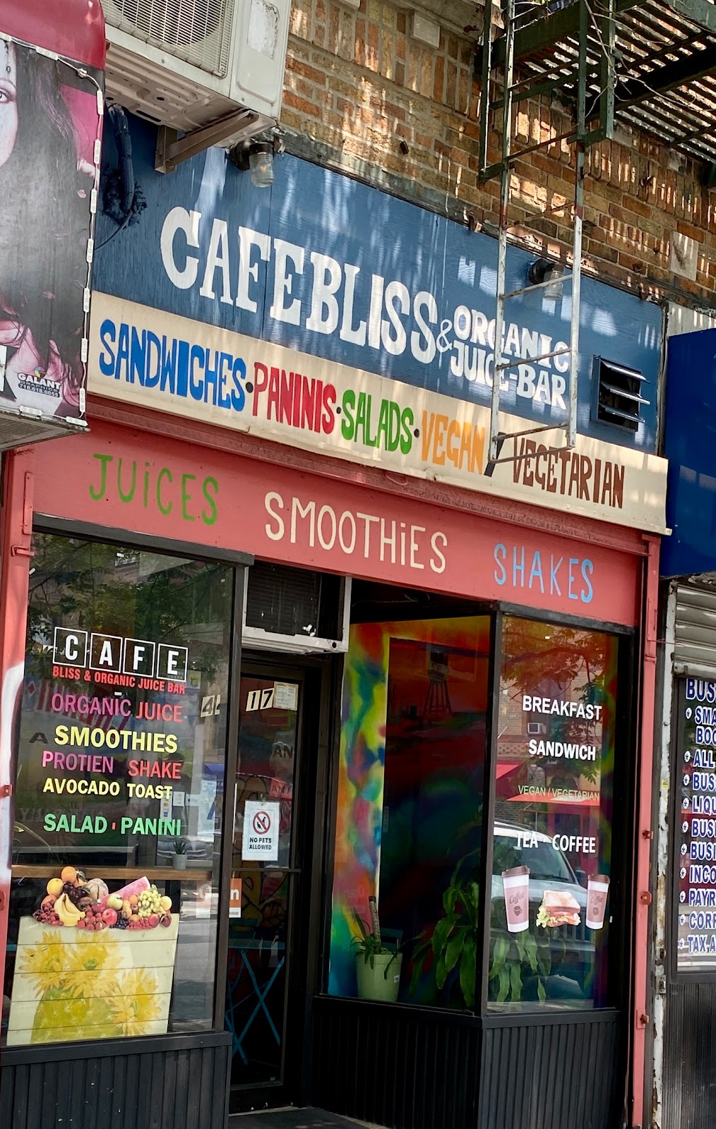 Cafe bliss and organic juice bar | 44-17 48th Ave, Queens, NY 11377 | Phone: (929) 353-2959