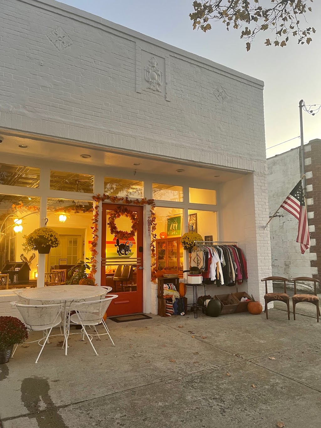 Sea City Vintage | 2001 Park St, Atlantic Beach, NY 11509 | Phone: (516) 243-5147