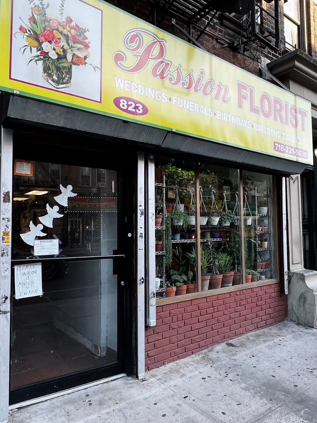 Passion Florist | 823 Nostrand Ave., Brooklyn, NY 11225 | Phone: (718) 221-5030