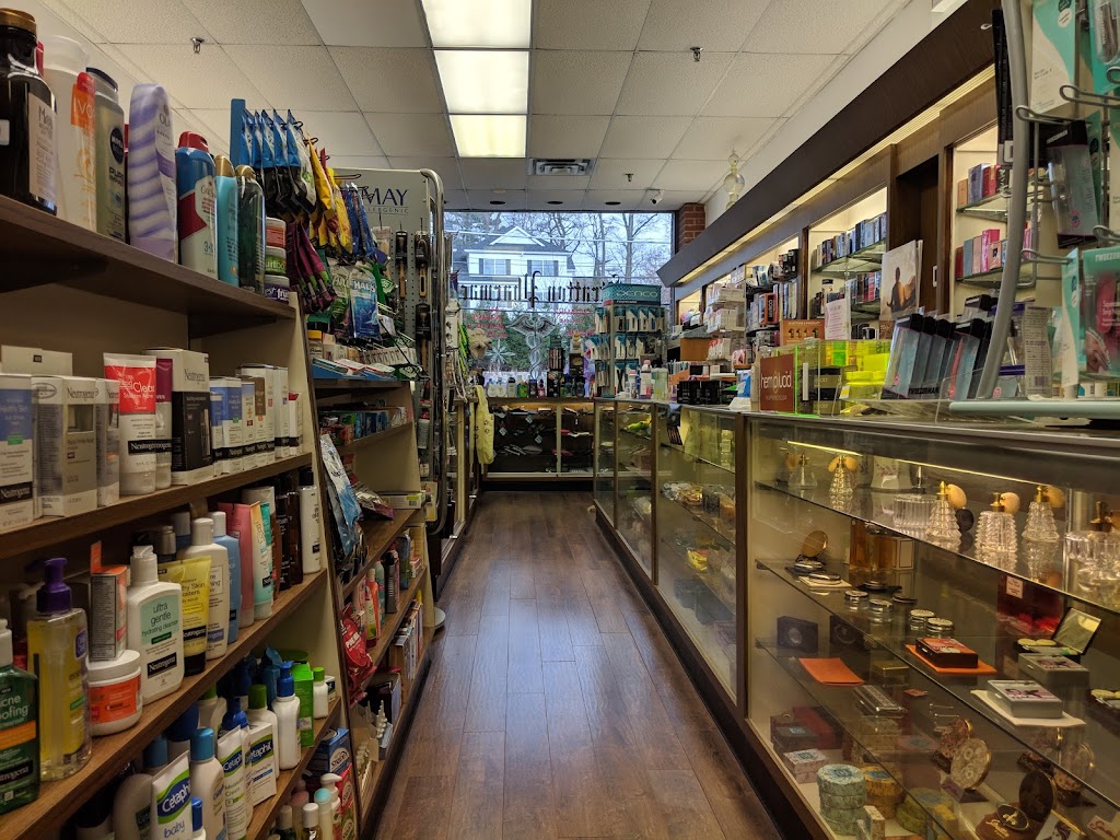 Stratton Pharmacy | 1467 Weaver St, Scarsdale, NY 10583 | Phone: (914) 723-8558